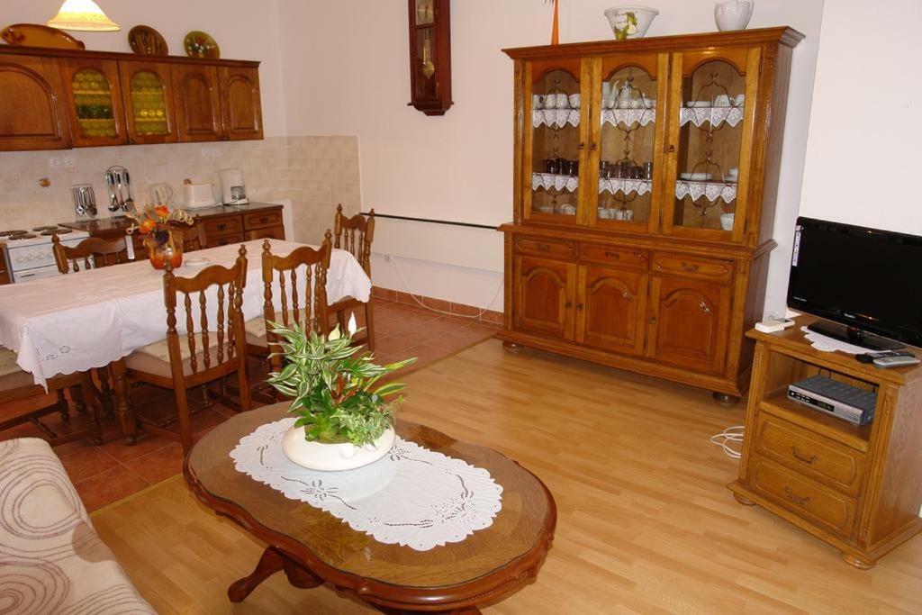 Villa Nina Novi Vinodolski Ngoại thất bức ảnh